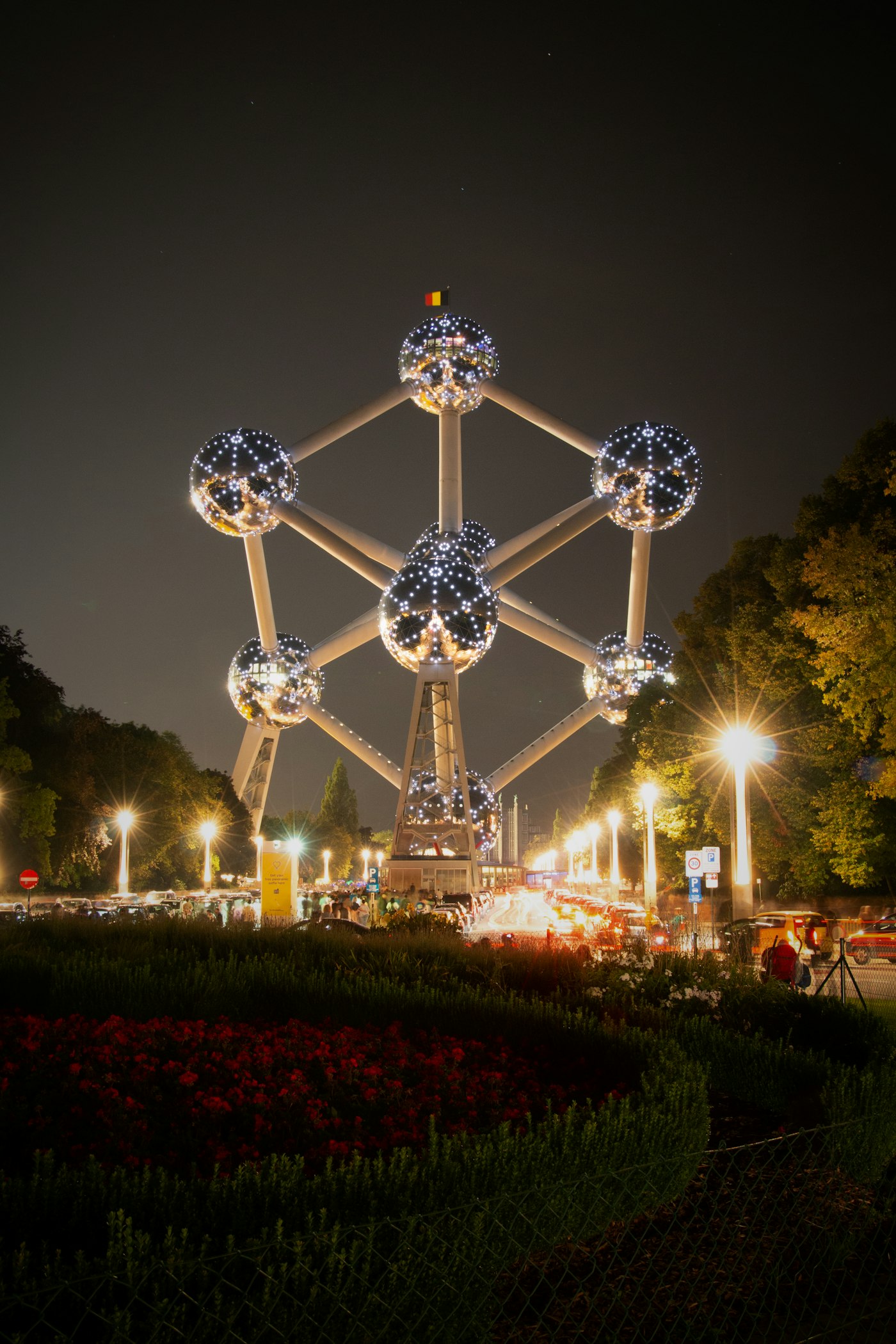 Atomium in Brussel bij avondlicht